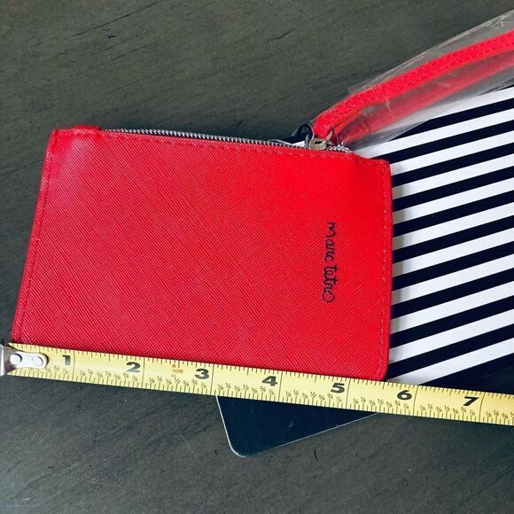 Marc Tetro Red Westie Dog Coin Purse Zipper Cardholder Wristlet Wallet - Picture 2 of 2